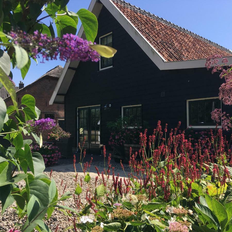 Boerderij Honswijck Guest House Веесп Екстериор снимка